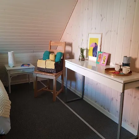 5 Minute Walk To Lego - 2 Bedrooms Loft Floor With Balcony Apartment