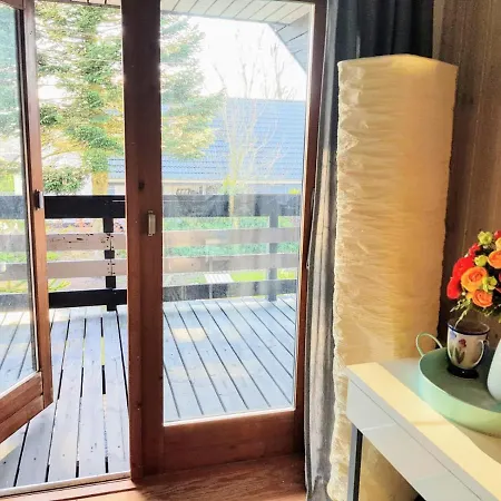 5 Minute Walk To Lego - 2 Bedrooms Loft Floor With Balcony