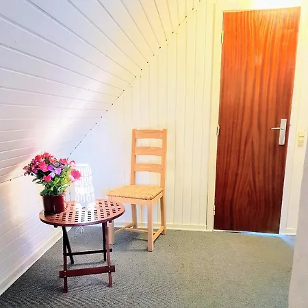 5 Minute Walk To Lego - 2 Bedrooms Loft Floor With Balcony Apartment