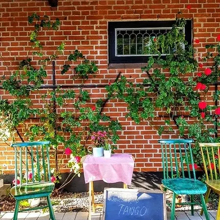 Apartment 5 Minute Walk To Lego - 2 Bedrooms Loft Floor With Balcony Billund